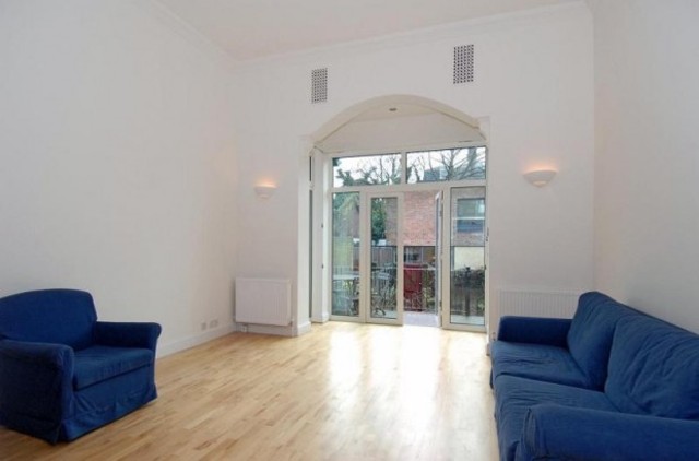  Image of 3 bedroom Terraced house to rent in Edwards Cottages London N1 at Edwards Cottages  Islington, N1 2XL