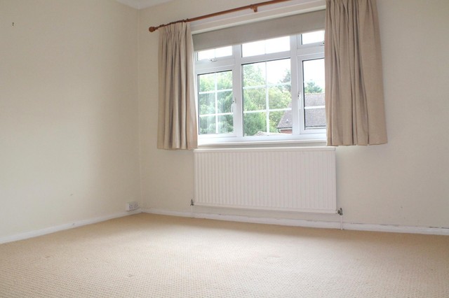  Image of 2 bedroom End of Terrace to rent in Snowdrop Lane Lindfield Haywards Heath RH16 at Snowdrop Lane Lindfield Haywards Heath, RH16 2QE