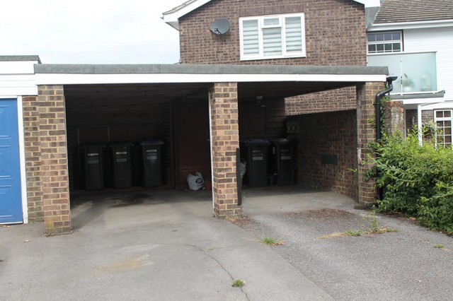  Image of 2 bedroom End of Terrace to rent in Snowdrop Lane Lindfield Haywards Heath RH16 at Snowdrop Lane Lindfield Haywards Heath, RH16 2QE
