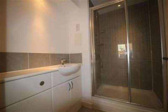  Image of 2 bedroom Flat to rent in John Dyde Close Bishop