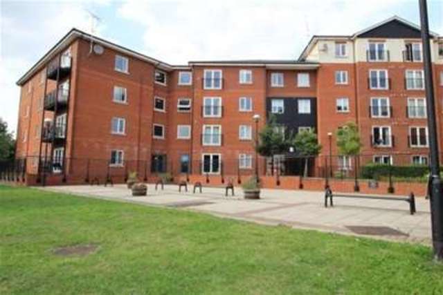  Image of 2 bedroom Flat to rent in John Dyde Close Bishop