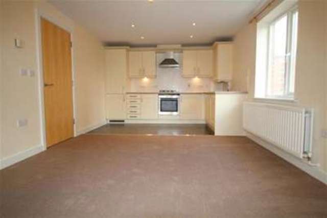  Image of 2 bedroom Property to rent in John Dyde Close Bishop