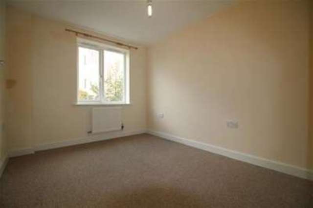  Image of 2 bedroom Property to rent in John Dyde Close Bishop