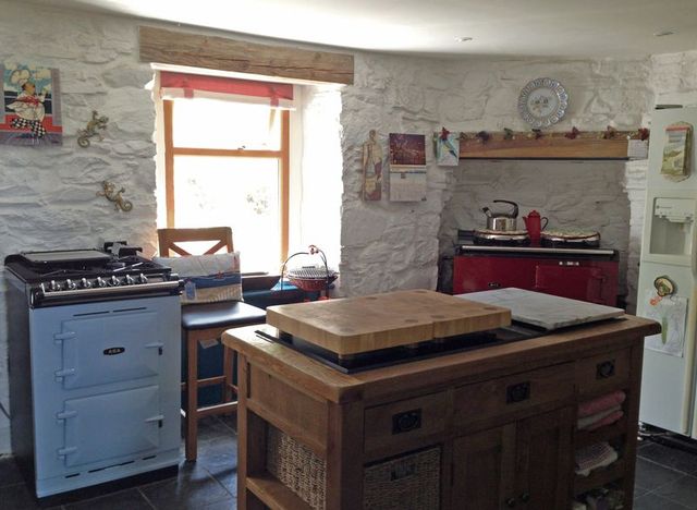  Image of 4 bedroom Cottage for sale in Francis Street Dornie Kyle IV40 at 5 Francis Street Dornie Kyle, IV40 8EJ