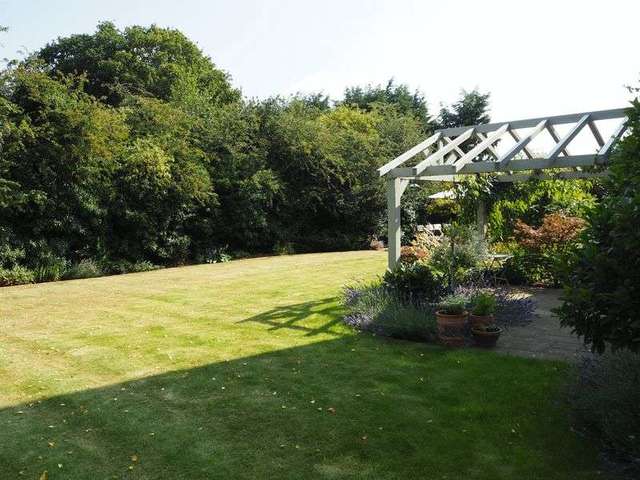  Image of 5 bedroom Detached house for sale in Willow Drive North Muskham Newark NG23 at Willow Drive North Muskham Newark, NG23 6EX