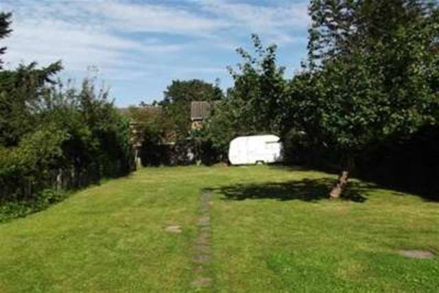  Image of 2 bedroom Bungalow to rent in Mill Chase Road Bordon GU35 at Bordon, GU35 0HA