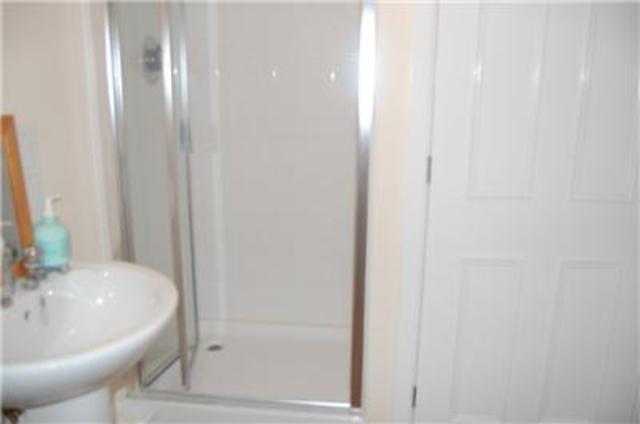  Image of 2 bedroom Flat to rent in Cannon Corner Brockworth Gloucester GL3 at GLOUCESTER, GL3 4FD