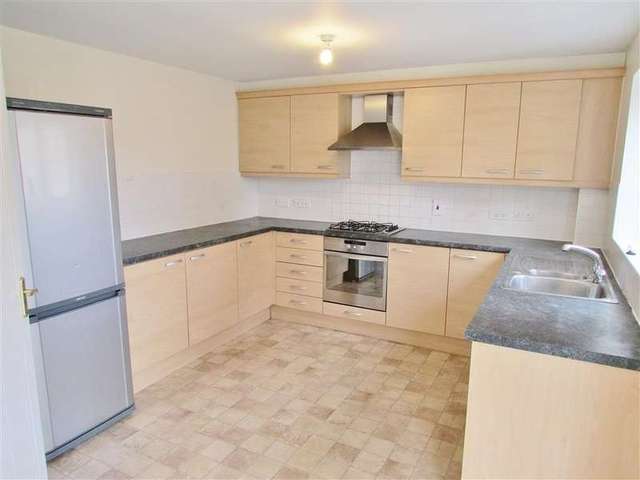  Image of 4 bedroom End of Terrace to rent in Smiths Wharf Wantage OX12 at Limborough Lane  Wantage, OX12 9GG