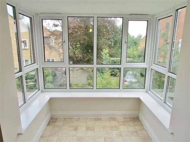  Image of 4 bedroom End of Terrace to rent in Smiths Wharf Wantage OX12 at Limborough Lane  Wantage, OX12 9GG