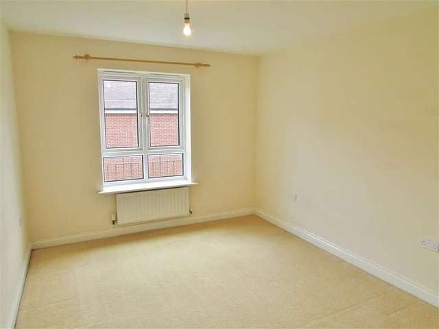  Image of 4 bedroom End of Terrace to rent in Smiths Wharf Wantage OX12 at Limborough Lane  Wantage, OX12 9GG