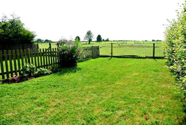  Image of 2 bedroom Terraced house for sale in Upperton Brightwell Baldwin Watlington OX49 at Upperton  Brightwell Baldwin, OX49 5PA