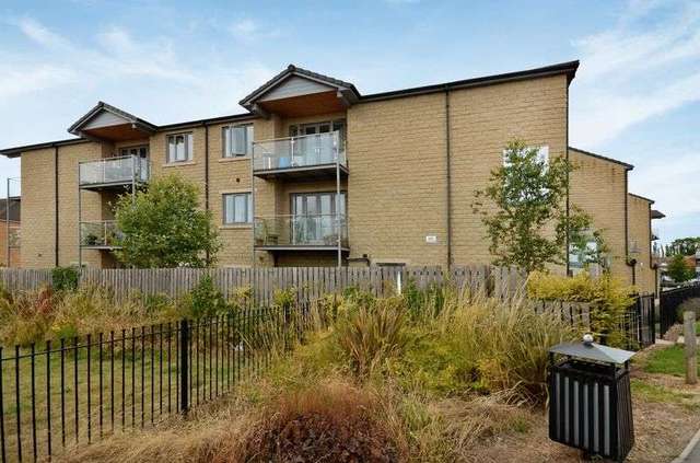  Image of 1 bedroom Flat for sale in Rotherham Road Dinnington Sheffield S25 at Rotherham Road Dinnington Sheffield, S25 3SA