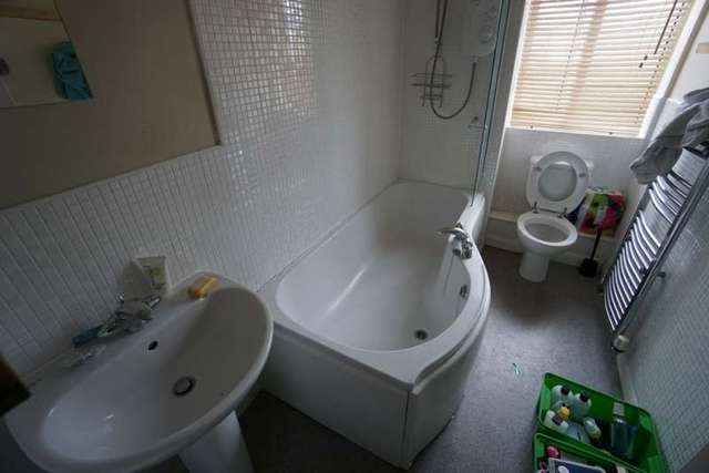  Image of 4 bedroom Detached house to rent in Wordsworth Road Horfield Bristol BS7 at Bristol, BS7 0EE