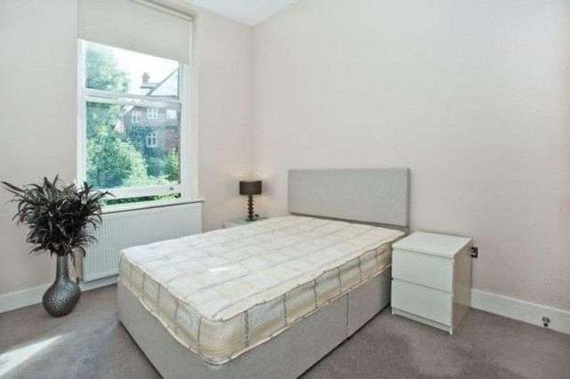  Image of 2 bedroom Flat to rent in Finchley Road London NW3 at Finchley Road Swiss Cottage London, NW3 5HS