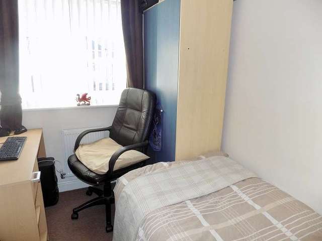  Image of 3 bedroom End of Terrace for sale in Kingfisher Road North Cornelly Bridgend CF33 at Kingfisher Road  North Cornelly, CF33 4NZ
