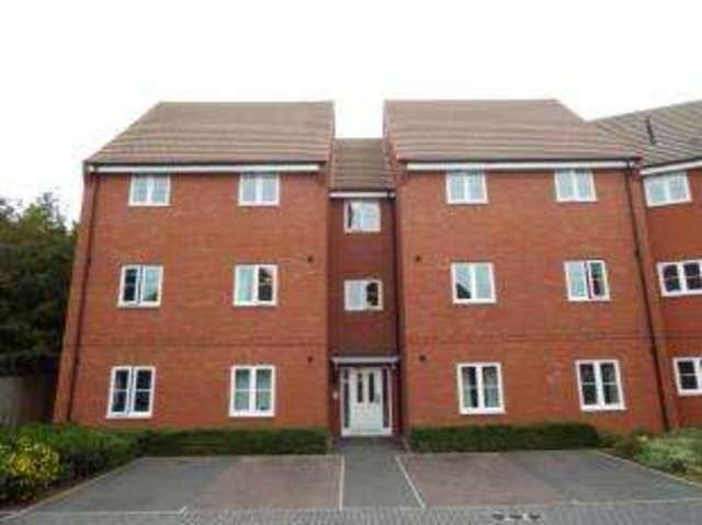  Image of 2 bedroom Flat for sale in Evesham WR11 at Evesham Worcestershire Evesham, WR11 4RJ