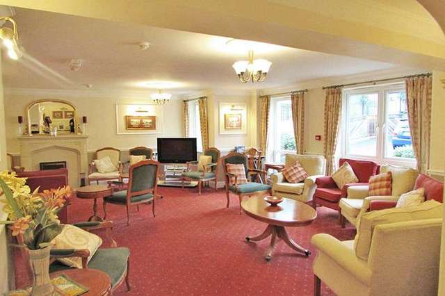  Image of 1 bedroom Retirement Property for sale in Ford Park Mutley Plymouth PL4 at 1 Ford Park Road Mutley Plain Plymouth, PL4 6QU