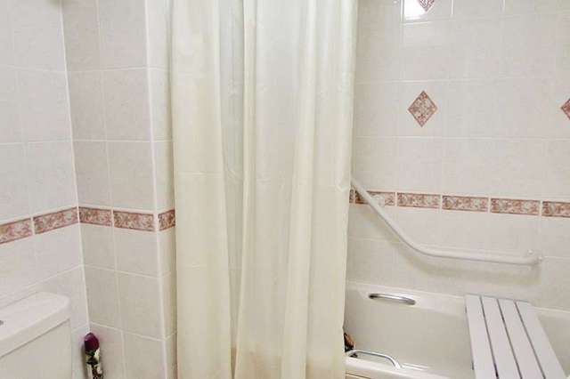  Image of 1 bedroom Retirement Property for sale in Ford Park Mutley Plymouth PL4 at 1 Ford Park Road Mutley Plain Plymouth, PL4 6QU