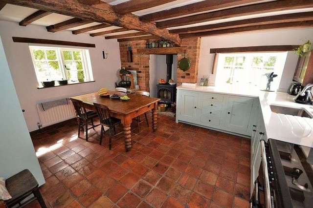  Image of 4 bedroom Detached house for sale in Leighton Road Northall Dunstable LU6 at 13 Leighton Road  Northall, LU6 2HD