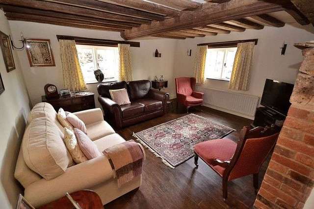  Image of 4 bedroom Detached house for sale in Leighton Road Northall Dunstable LU6 at 13 Leighton Road  Northall, LU6 2HD