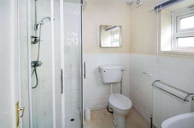  Image of 3 bedroom Apartment for sale in Yapton Lane Walberton Arundel BN18 at Yapton Lane Walberton Walberton, BN18 0AR