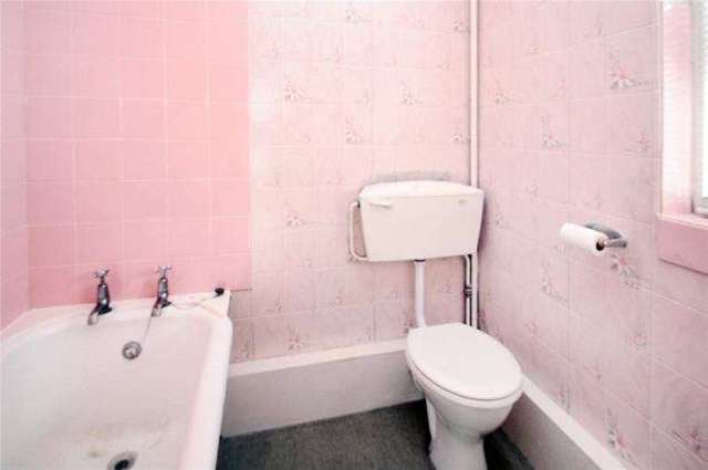  Image of 3 bedroom Apartment for sale in Yapton Lane Walberton Arundel BN18 at Yapton Lane Walberton Walberton, BN18 0AR