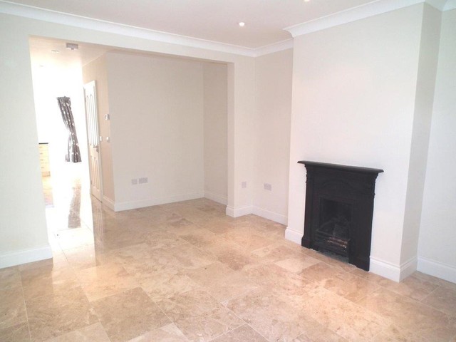  Image of 2 bedroom Detached house to rent in Church Walk Weybridge KT13 at Church Walk Weybridge Surrey, KT13 8JT