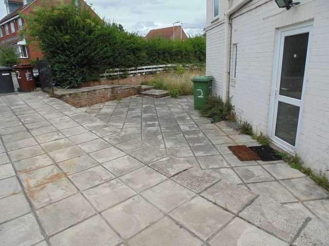  Image of 3 bedroom Semi-Detached house for sale in Telfords Lane Corby NN17 at Corby Northamptonshire Corby, NN17 1BY