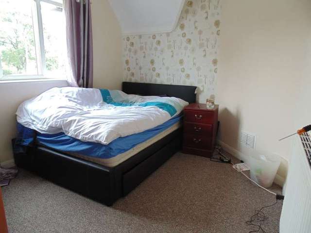  Image of 3 bedroom Semi-Detached house for sale in Telfords Lane Corby NN17 at Corby Northamptonshire Corby, NN17 1BY
