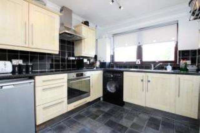  Image of 2 bedroom Flat for sale in Whittagreen Court Newarthill Motherwell ML1 at Motherwell North Lanarkshire Newarthill, ML1 5SN