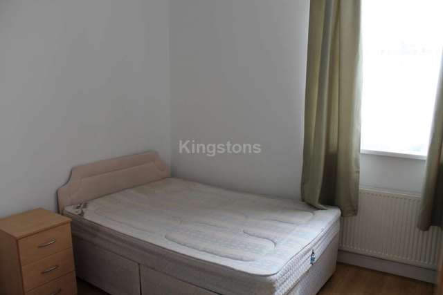 Image of 3 bedroom Detached house to rent in Plantagenet Street Cardiff CF11 at Plantagenet Street  Cardiff, CF11 6AQ
