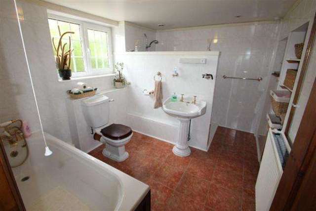  Image of 4 bedroom Detached house for sale in Hasketon Woodbridge IP13 at Woodbridge, IP13 6JP