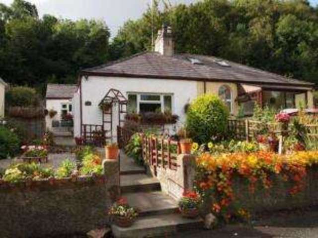  Image of 2 bedroom Bungalow for sale in Y Felinheli LL56 at Y Felinheli Gwynedd Y Felinheli, LL56 4JR