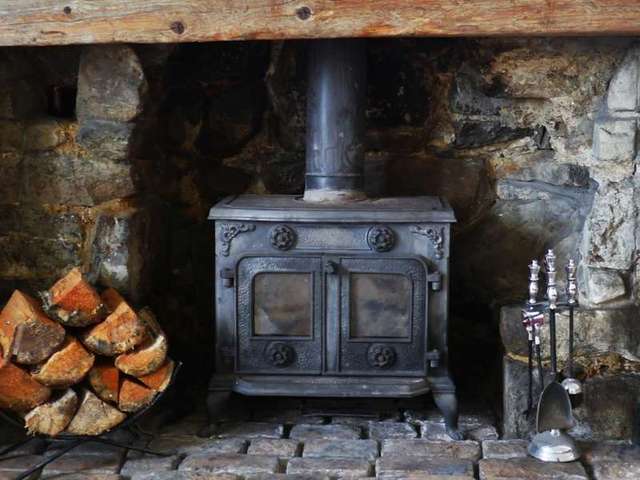  Image of 5 bedroom Detached house for sale in Hungladder Hungladder Kilmuir Portree IV51 at Hunglader Kilmuir Isle of Skye, IV51 9YT