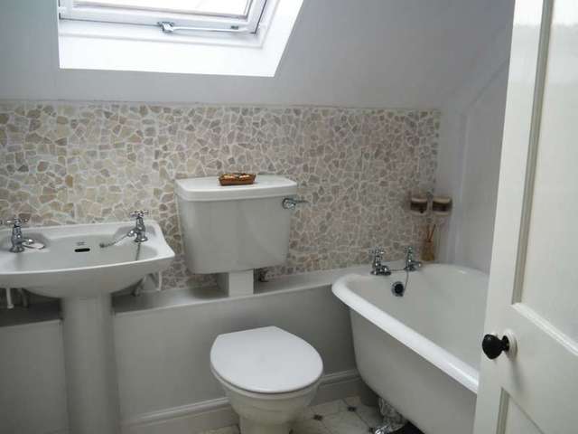 Image of 5 bedroom Detached house for sale in Hungladder Hungladder Kilmuir Portree IV51 at Hunglader Kilmuir Isle of Skye, IV51 9YT