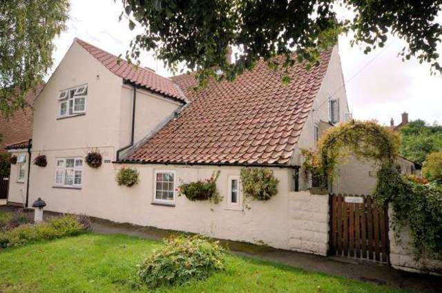  Image of 2 bedroom Cottage for sale in Main Street Staxton Scarborough YO12 at Main Street Staxton Scarborough, YO12 4SE