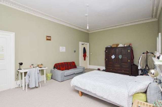  Image of 4 bedroom Flat for sale in Annandale Street Edinburgh EH7 at Annandale Street Bellevue Edinburgh, EH7 4AW
