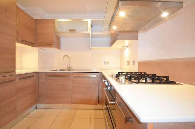  Image of 2 bedroom Apartment for sale in Hatchet Lane Winkfield Windsor SL4 at Hatchet Lane  Winkfield, SL4 2BW