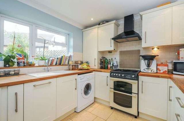  Image of 3 bedroom Detached house for sale in Ludlow Place Tadley RG26 at Ludlow Place Tadley Basingstoke, RG26 3QR