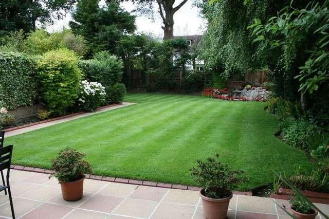  Image of 5 bedroom Semi-Detached house for sale in Lawrence Gardens London NW7 at Lawrence Gardens  Mill Hill, NW7 4JT