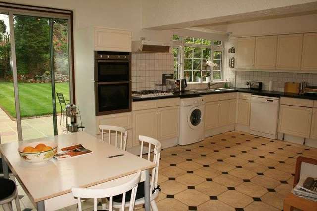  Image of 5 bedroom Semi-Detached house for sale in Lawrence Gardens London NW7 at Lawrence Gardens  Mill Hill, NW7 4JT