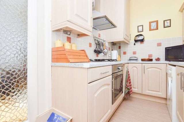  Image of 2 bedroom Detached house for sale in Hillview Drive East Craigs Edinburgh EH12 at Hillview Drive Corstorphine Edinburgh, EH12 8QW