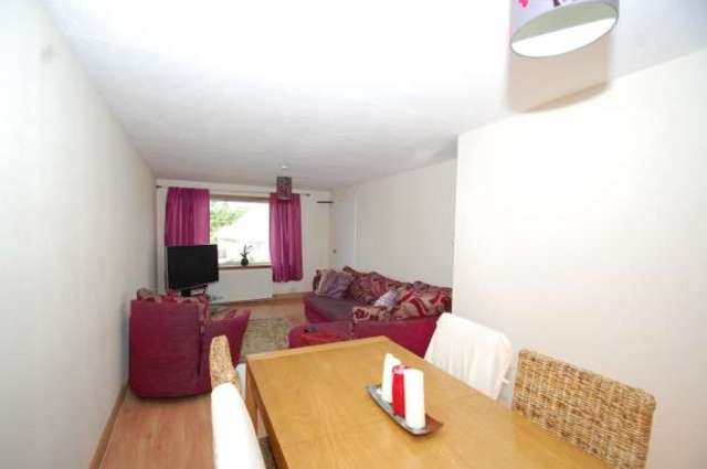  Image of 3 bedroom Semi-Detached house for sale in Glen Doll Road Neilston Glasgow G78 at 5 Glen Doll Road  Neilston, G78 3QR