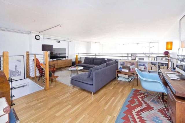  Image of 2 bedroom Flat to rent in Arbutus Street London E8 at Kingsland Road London Dalston, E8 4DT