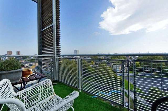  Image of 2 bedroom Flat to rent in Arbutus Street London E8 at Kingsland Road London Dalston, E8 4DT