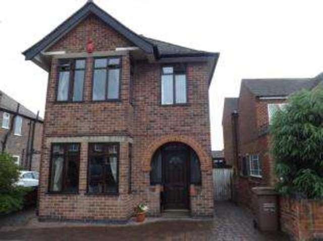  Image of 4 bedroom Detached house for sale in Albany Street Loughborough LE11 at Loughborough Leicestershire Thorpe Acre, LE11 5NB
