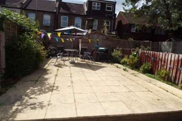  Image of 5 bedroom Detached house to rent in Albert Square London E15 at London, E15 1HH