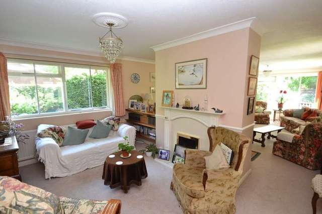  Image of 4 bedroom Detached house for sale in Daggons Road Alderholt Fordingbridge SP6 at Daggons Road Alderholt Fordingbridge, SP6 3DL