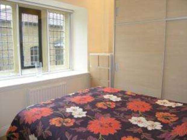  Image of 2 bedroom Flat for sale in Alexandra Parade Dennistoun Glasgow G31 at Glasgow Lanarkshire Springburn, G31 3LN