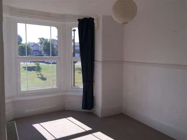  Image of 2 bedroom Apartment for sale in Alexandra Road Ryde PO33 at Ryde Isle of Wight Ryde, PO33 1DT